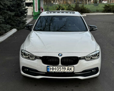 Білий БМВ 3 Серія, об'ємом двигуна 2 л та пробігом 99 тис. км за 17800 $, фото 1 на Automoto.ua