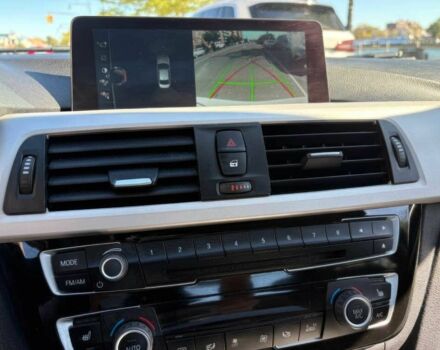 Белый БМВ 3 Серия, объемом двигателя 2 л и пробегом 52 тыс. км за 9900 $, фото 9 на Automoto.ua