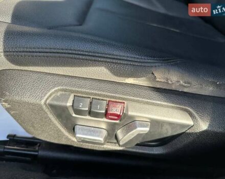 Білий БМВ 3 Серія, об'ємом двигуна 2 л та пробігом 158 тис. км за 11000 $, фото 9 на Automoto.ua
