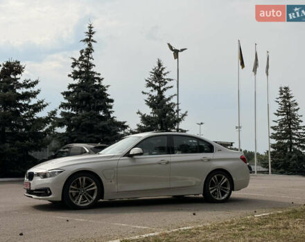 Білий БМВ 3 Серія, об'ємом двигуна 2 л та пробігом 79 тис. км за 19300 $, фото 46 на Automoto.ua
