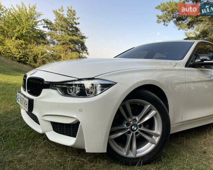 Білий БМВ 3 Серія, об'ємом двигуна 2 л та пробігом 170 тис. км за 14000 $, фото 15 на Automoto.ua