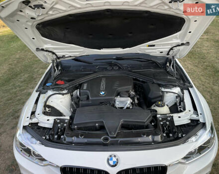Білий БМВ 3 Серія, об'ємом двигуна 2 л та пробігом 170 тис. км за 14000 $, фото 28 на Automoto.ua