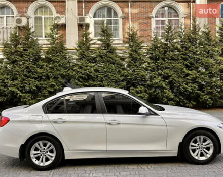 Белый БМВ 3 Серия, объемом двигателя 2 л и пробегом 146 тыс. км за 19800 $, фото 4 на Automoto.ua