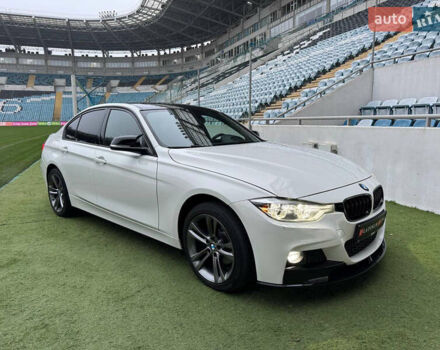 Белый БМВ 3 Серия, объемом двигателя 2 л и пробегом 116 тыс. км за 18900 $, фото 2 на Automoto.ua