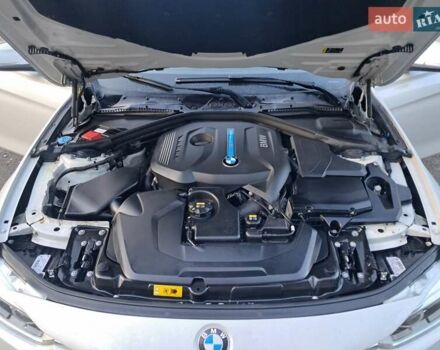 Белый БМВ 3 Серия, объемом двигателя 2 л и пробегом 58 тыс. км за 22000 $, фото 26 на Automoto.ua