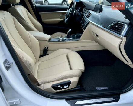 Білий БМВ 3 Серія, об'ємом двигуна 2 л та пробігом 104 тис. км за 17900 $, фото 26 на Automoto.ua