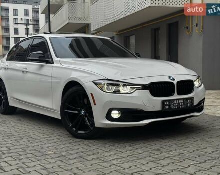 Білий БМВ 3 Серія, об'ємом двигуна 2 л та пробігом 90 тис. км за 17950 $, фото 9 на Automoto.ua
