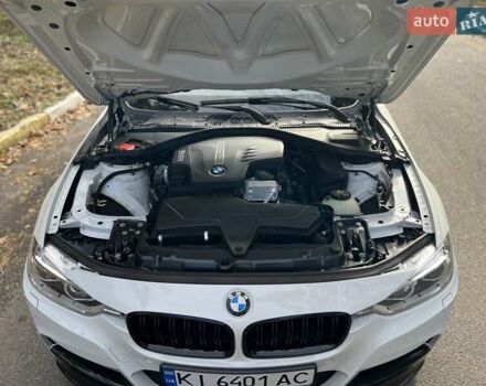 Білий БМВ 3 Серія, об'ємом двигуна 2 л та пробігом 72 тис. км за 18999 $, фото 16 на Automoto.ua