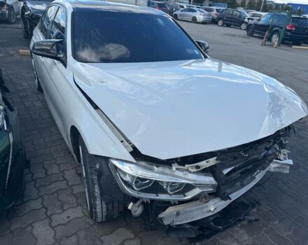 Белый БМВ 3 Серия, объемом двигателя 3 л и пробегом 134 тыс. км за 17300 $, фото 5 на Automoto.ua