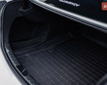 Белый БМВ 3 Серия, объемом двигателя 2 л и пробегом 124 тыс. км за 16000 $, фото 32 на Automoto.ua