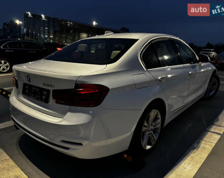Белый БМВ 3 Серия, объемом двигателя 2 л и пробегом 177 тыс. км за 16000 $, фото 10 на Automoto.ua