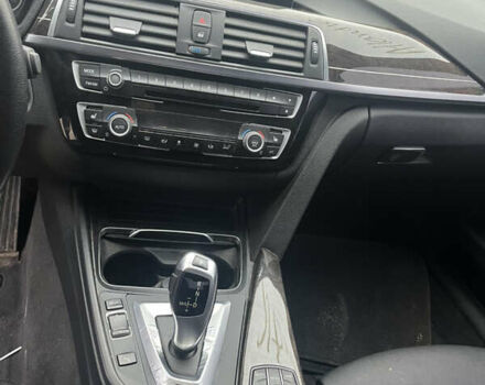 Белый БМВ 3 Серия, объемом двигателя 2 л и пробегом 126 тыс. км за 16700 $, фото 10 на Automoto.ua