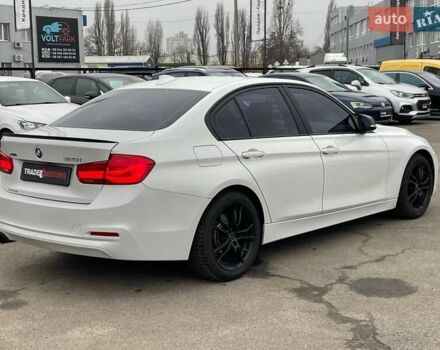 Белый БМВ 3 Серия, объемом двигателя 2 л и пробегом 136 тыс. км за 14490 $, фото 8 на Automoto.ua