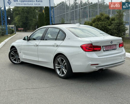 Білий БМВ 3 Серія, об'ємом двигуна 2 л та пробігом 79 тис. км за 19300 $, фото 10 на Automoto.ua