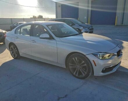 Белый БМВ 3 Серия, объемом двигателя 2 л и пробегом 71 тыс. км за 2900 $, фото 3 на Automoto.ua