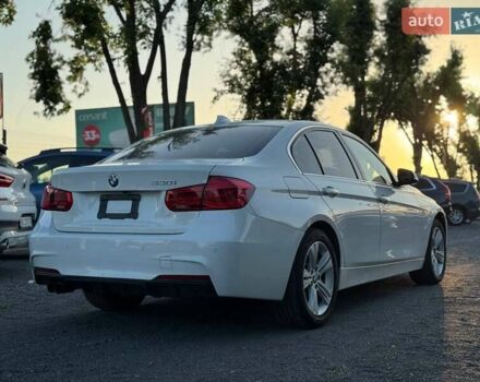 Белый БМВ 3 Серия, объемом двигателя 2 л и пробегом 94 тыс. км за 19900 $, фото 4 на Automoto.ua