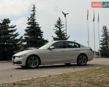 Білий БМВ 3 Серія, об'ємом двигуна 2 л та пробігом 79 тис. км за 19300 $, фото 47 на Automoto.ua