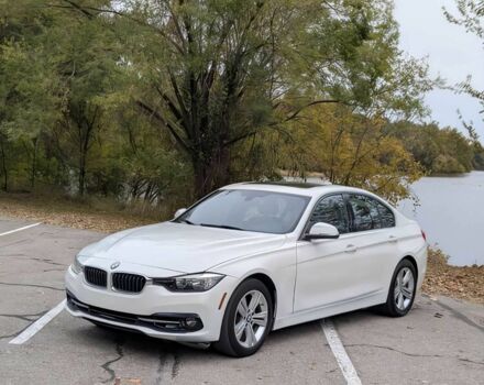 Білий БМВ 3 Серія, об'ємом двигуна 2 л та пробігом 53 тис. км за 7000 $, фото 2 на Automoto.ua