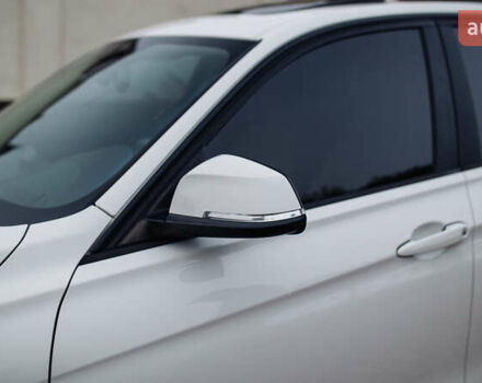 Белый БМВ 3 Серия, объемом двигателя 2 л и пробегом 124 тыс. км за 16000 $, фото 7 на Automoto.ua