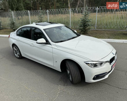 Білий БМВ 3 Серія, об'ємом двигуна 2 л та пробігом 79 тис. км за 19300 $, фото 2 на Automoto.ua