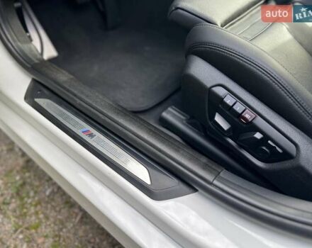 Білий БМВ 3 Серія, об'ємом двигуна 2 л та пробігом 72 тис. км за 18999 $, фото 26 на Automoto.ua