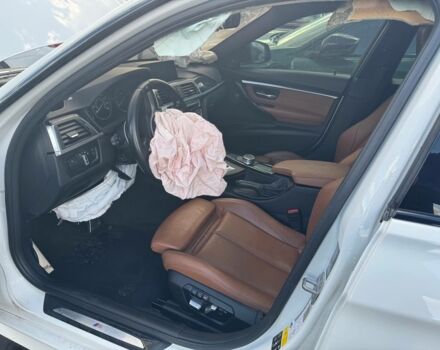 Белый БМВ 3 Серия, объемом двигателя 3 л и пробегом 134 тыс. км за 17300 $, фото 12 на Automoto.ua