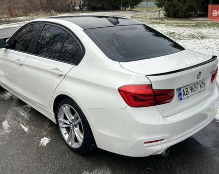 Белый БМВ 3 Серия, объемом двигателя 2 л и пробегом 215 тыс. км за 13999 $, фото 1 на Automoto.ua