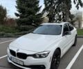 Білий БМВ 3 Серія, об'ємом двигуна 2 л та пробігом 147 тис. км за 15500 $, фото 12 на Automoto.ua