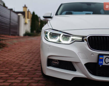 Белый БМВ 3 Серия, объемом двигателя 2 л и пробегом 124 тыс. км за 16000 $, фото 5 на Automoto.ua