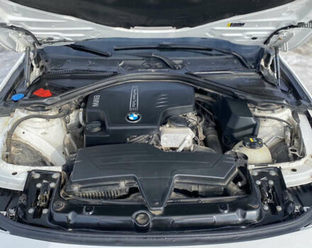 Білий БМВ 3 Серія, об'ємом двигуна 2 л та пробігом 170 тис. км за 13600 $, фото 32 на Automoto.ua