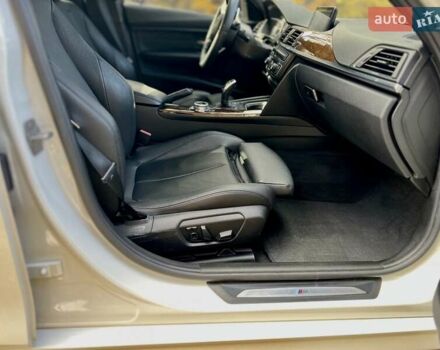Білий БМВ 3 Серія, об'ємом двигуна 2 л та пробігом 72 тис. км за 18999 $, фото 22 на Automoto.ua