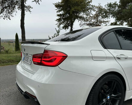 Білий БМВ 3 Серія, об'ємом двигуна 2 л та пробігом 162 тис. км за 14900 $, фото 4 на Automoto.ua