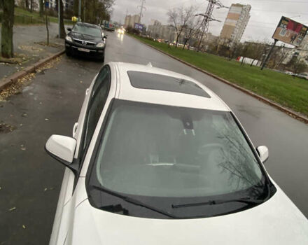 Белый БМВ 3 Серия, объемом двигателя 2 л и пробегом 120 тыс. км за 14900 $, фото 7 на Automoto.ua