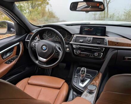 Білий БМВ 3 Серія, об'ємом двигуна 2 л та пробігом 53 тис. км за 7000 $, фото 9 на Automoto.ua