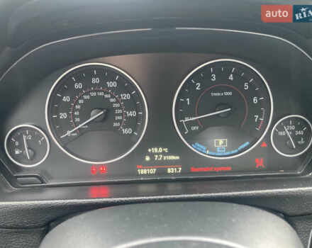 Белый БМВ 3 Серия, объемом двигателя 2 л и пробегом 188 тыс. км за 17000 $, фото 13 на Automoto.ua