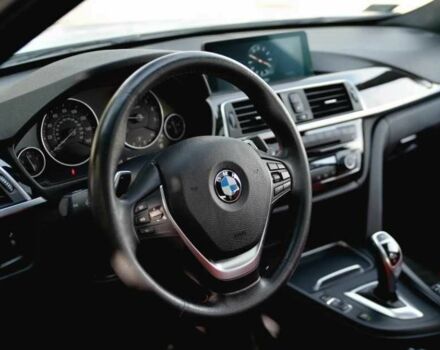 Белый БМВ 3 Серия, объемом двигателя 2 л и пробегом 110 тыс. км за 10500 $, фото 6 на Automoto.ua