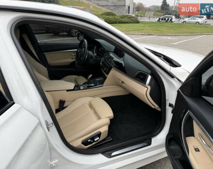 Белый БМВ 3 Серия, объемом двигателя 2 л и пробегом 120 тыс. км за 21500 $, фото 26 на Automoto.ua