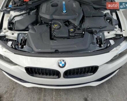 Білий БМВ 3 Серія, об'ємом двигуна 2 л та пробігом 142 тис. км за 4000 $, фото 10 на Automoto.ua