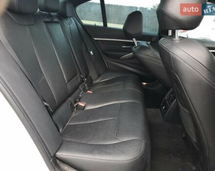 Білий БМВ 3 Серія, об'ємом двигуна 2 л та пробігом 142 тис. км за 4000 $, фото 9 на Automoto.ua