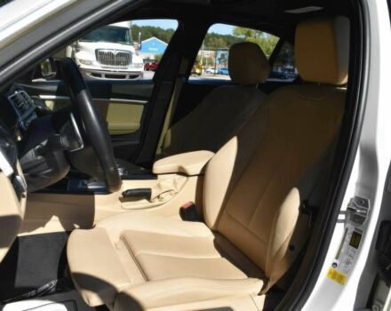 Белый БМВ 3 Серия, объемом двигателя 2 л и пробегом 49 тыс. км за 6000 $, фото 6 на Automoto.ua