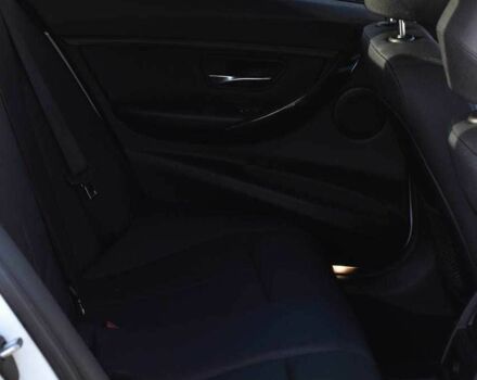 Белый БМВ 3 Серия, объемом двигателя 2 л и пробегом 87 тыс. км за 16290 $, фото 16 на Automoto.ua