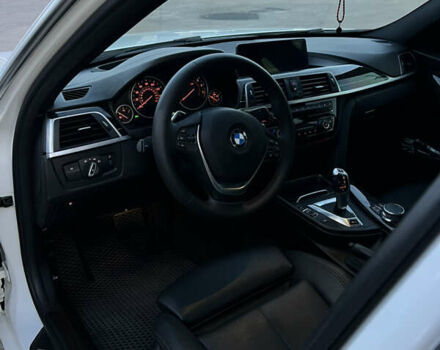 Білий БМВ 3 Серія, об'ємом двигуна 2 л та пробігом 134 тис. км за 20000 $, фото 6 на Automoto.ua