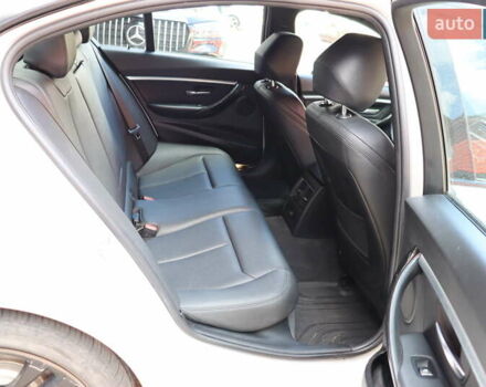 Белый БМВ 3 Серия, объемом двигателя 2 л и пробегом 74 тыс. км за 17900 $, фото 38 на Automoto.ua