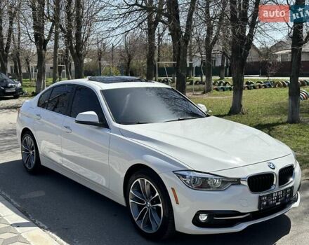 Белый БМВ 3 Серия, объемом двигателя 2 л и пробегом 130 тыс. км за 18800 $, фото 2 на Automoto.ua