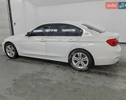 Белый БМВ 3 Серия, объемом двигателя 2 л и пробегом 136 тыс. км за 4000 $, фото 1 на Automoto.ua