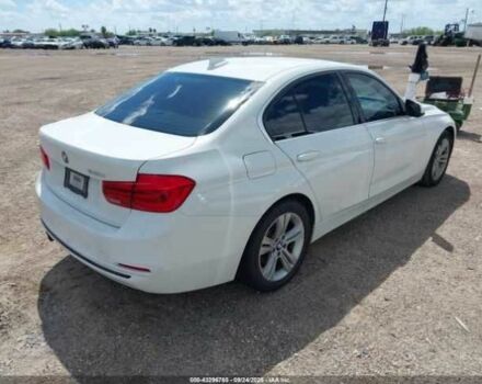 Білий БМВ 3 Серія, об'ємом двигуна 2 л та пробігом 66 тис. км за 3000 $, фото 3 на Automoto.ua