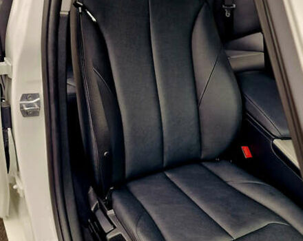 Белый БМВ 3 Серия, объемом двигателя 2 л и пробегом 119 тыс. км за 17900 $, фото 9 на Automoto.ua