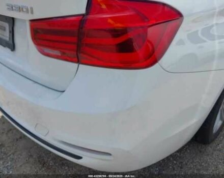 Білий БМВ 3 Серія, об'ємом двигуна 2 л та пробігом 66 тис. км за 3000 $, фото 5 на Automoto.ua