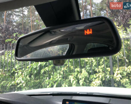 Белый БМВ 3 Серия, объемом двигателя 2 л и пробегом 95 тыс. км за 17000 $, фото 15 на Automoto.ua