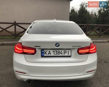 Белый БМВ 3 Серия, объемом двигателя 2 л и пробегом 95 тыс. км за 17300 $, фото 7 на Automoto.ua